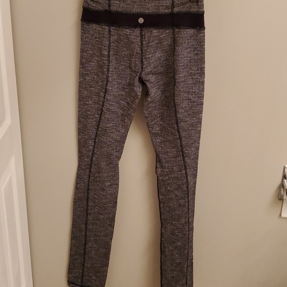 Yoga pants - Picture 5 of 6